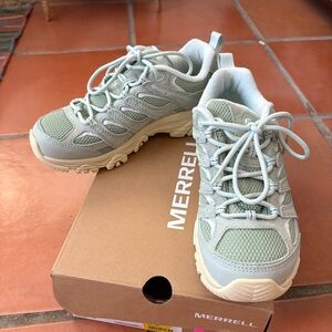 NWT Merrell Moab 3 Sage Green Suede Hiking Sneakers 7